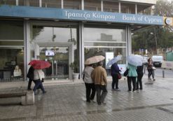 Кипр расширяет список кандидатов на "стрижку" депозитов